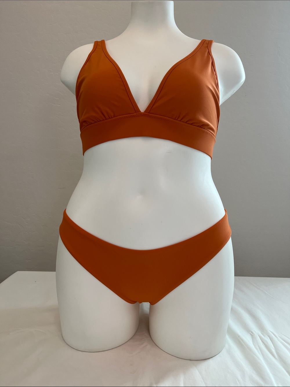 Tigerlily Rust Orange V-Wire Bikini